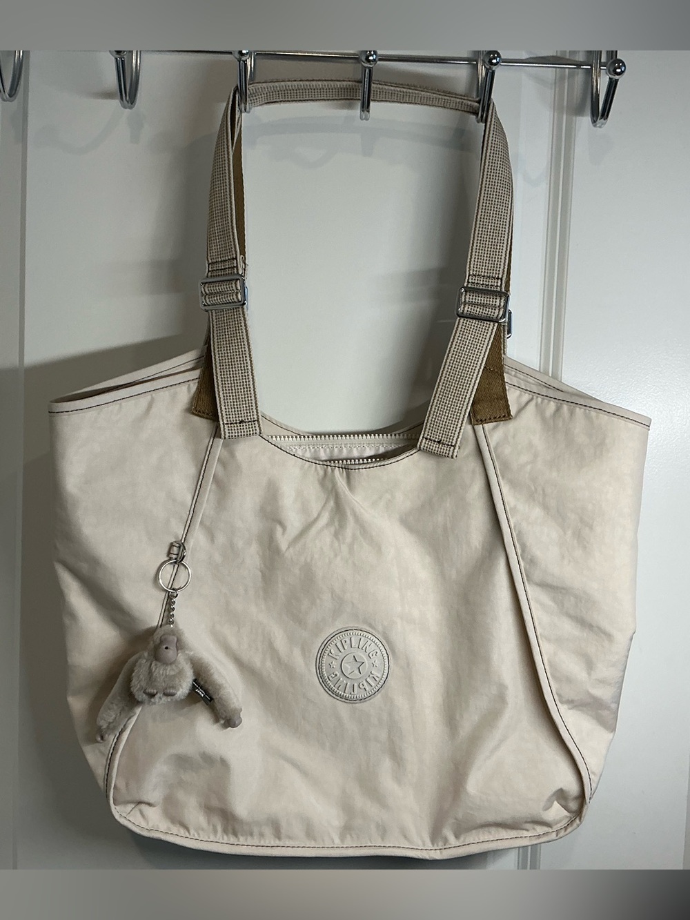 Kipling “xl” tote Geraldina color “soft sand”